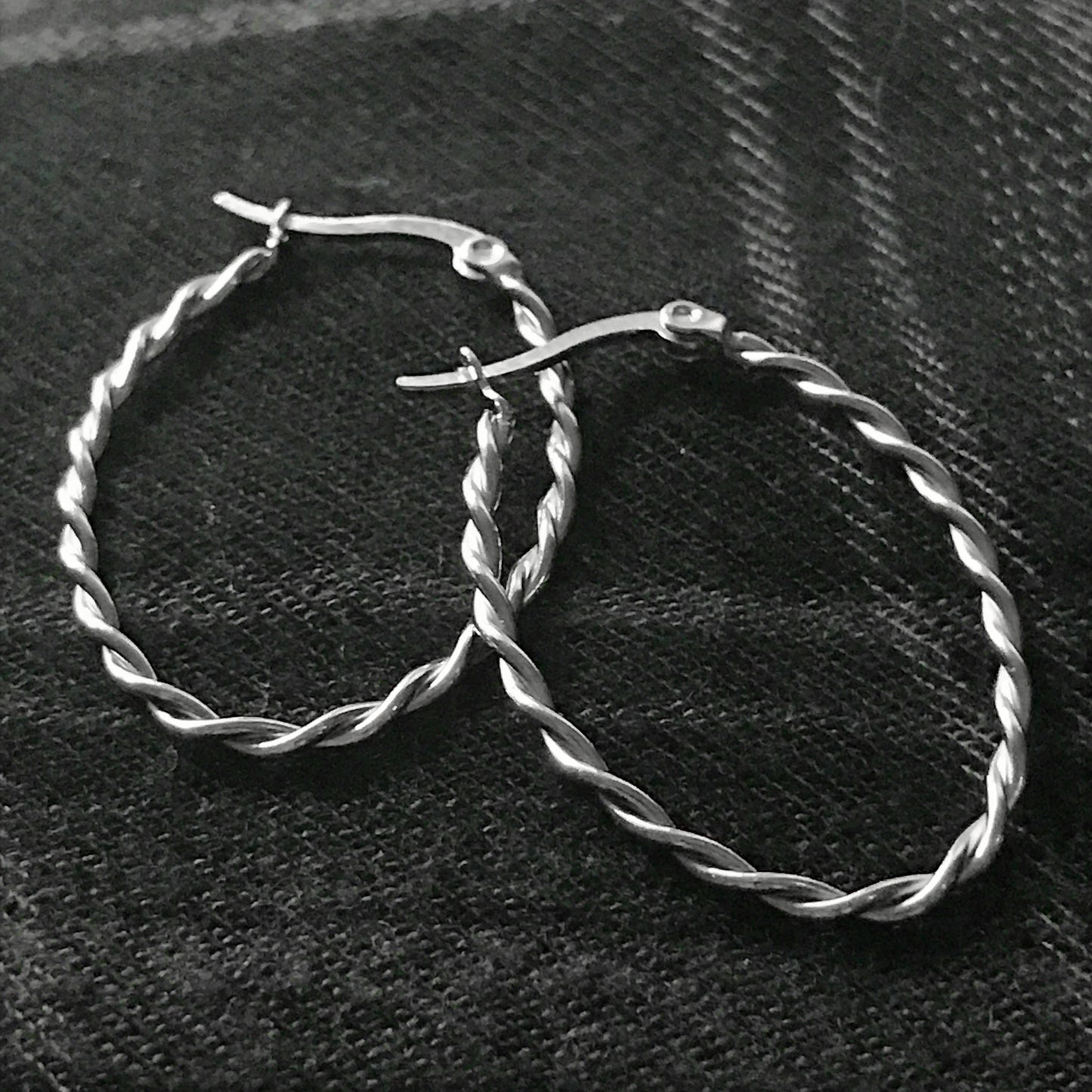 Oval Twisted Rope Hoop Earrings