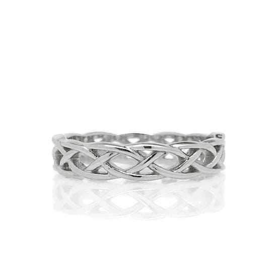 Womens Braid Infinity Ring , Stainless Steel Jewelry, Unique Wedding Band, Irish Weave, Girlfriend Gift, Romantic Jewelry