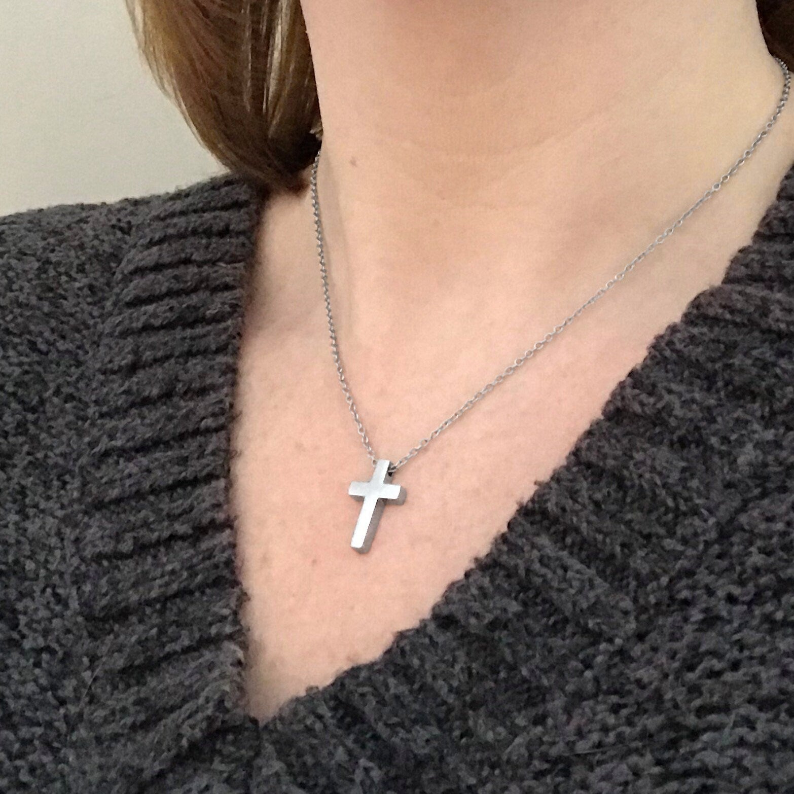 Small Silver Cross Necklace for Women, Gifts for Girls, Jewelry for Teen Boys, Stainless Steel Jewelry, Tiny Religious Pendant