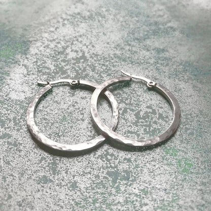 Hammered Hoop Earrings (1.4 Inch)