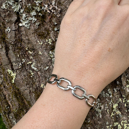 Chunky Chain Link Cuff Bracelet, Stainless Steel Jewelry for Women, Thick Silver Bracelet, Large Oval Link Chain. Non Tarnish Jewelry