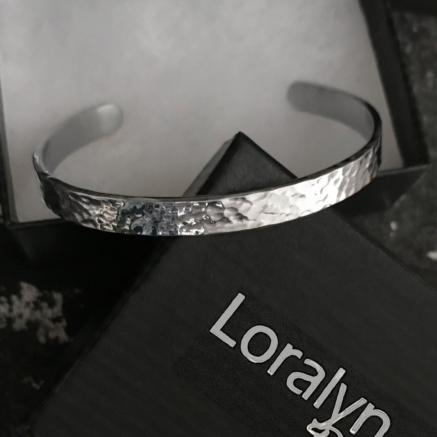 Stainless Steel Hammered Cuff Bracelet, Unisex Design, Mens Thin Bangle, Polished Silver Finish, Gift for Women, graduation gift