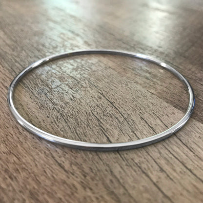 Stainless Steel Bangle Bracelet Woman, Thin Non Tarnish Silver Bracelets, Stacking Bangles, Single Metal Bracelet, Large Wrist Size Option