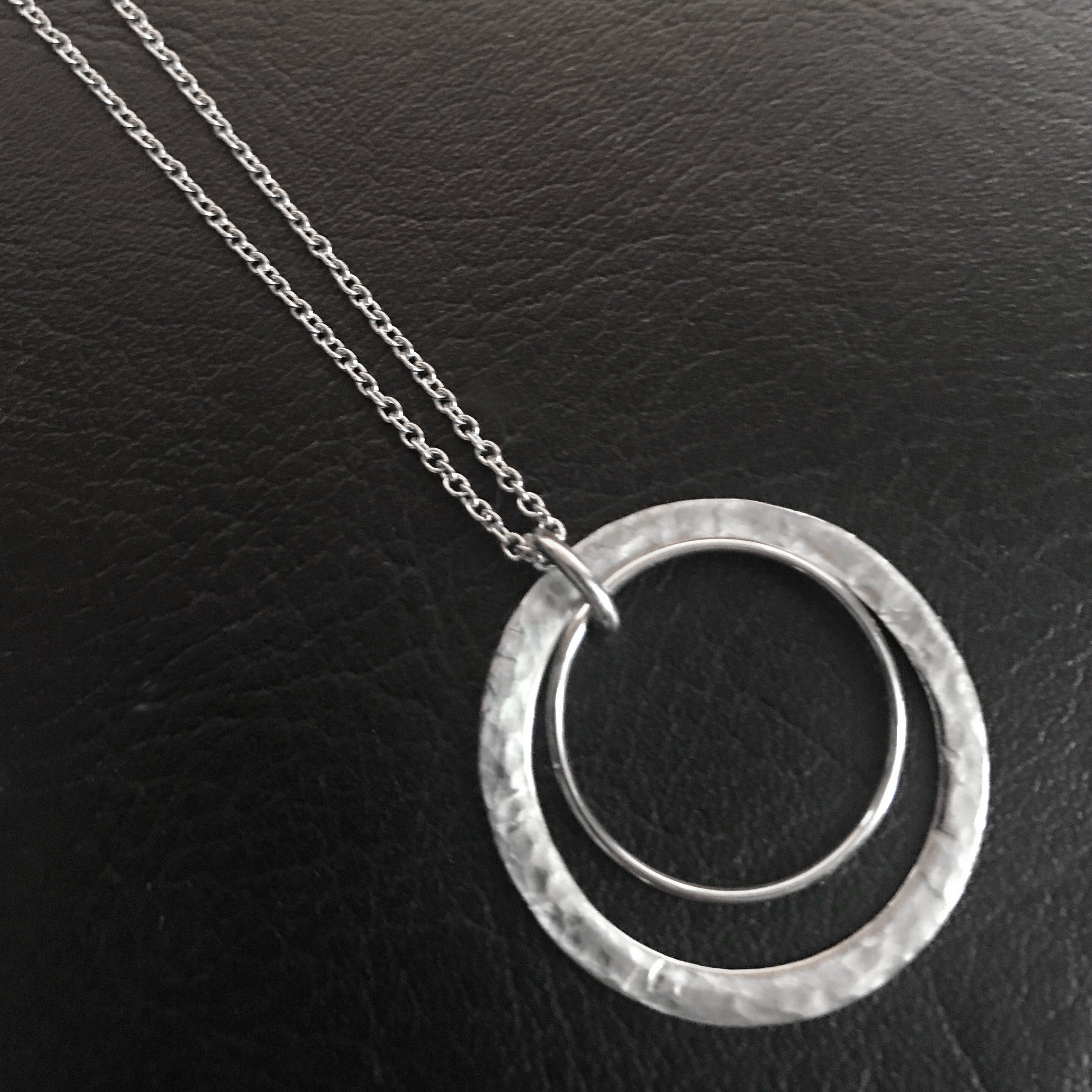 Silver Hammerd Disc Charm Necklace | Enlight Holistics