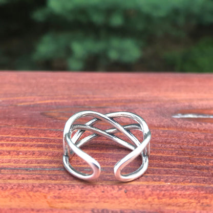 Adjustable Stainless Steel Ring, Celtic Love Knot, Silver Criss Cross Ring, Thumb Ring, Unisex Jewelry, Non Tarnish, Waterproof